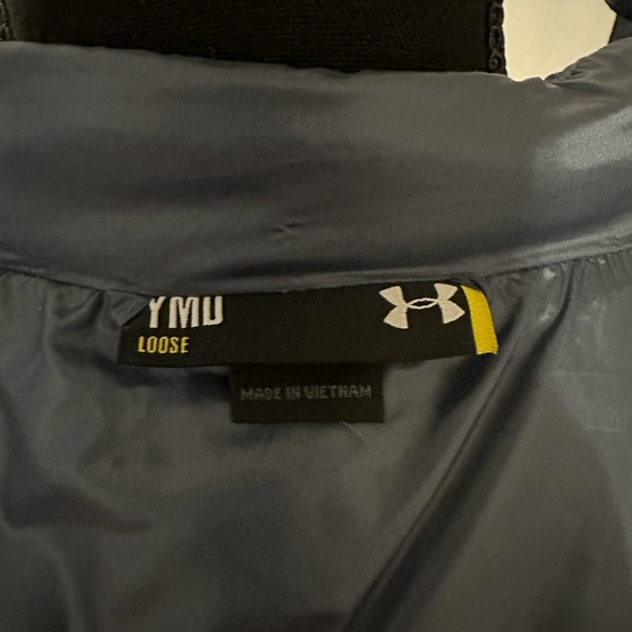 Under Armour vest size YMD - Picture 4 of 4
